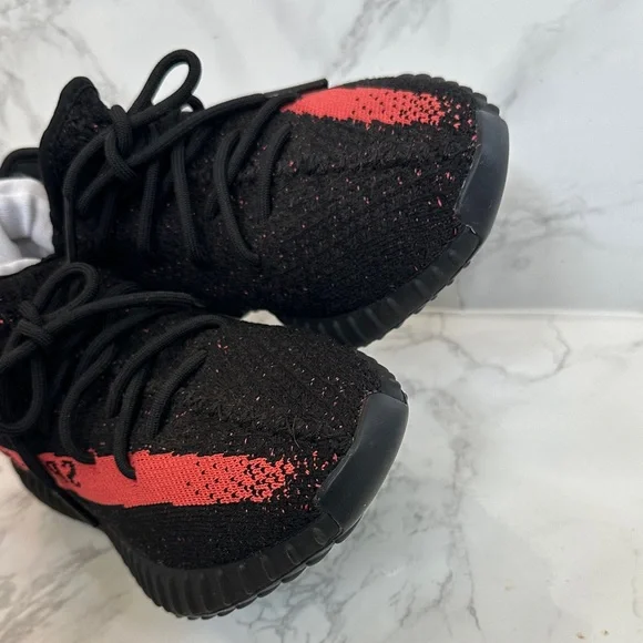 Adidas Yeezy Boost 350 V2 Core Black Red - Picture 7 of 11